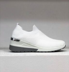 ΓΥΝΑΙΚΕΙΑ SLIP ON SNEAKERS - Image 5