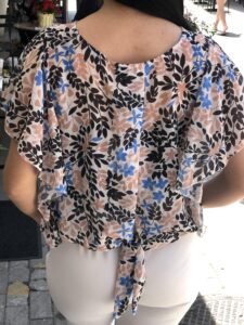 ΜΠΛΟΥΖΑKI ΦΛΟΡΑΛ ΠΟΛΥΧΡΩΜΟ ΜΕ ΑΝΟΙΧΤΗ ΠΛΑΤΗ - Image 2