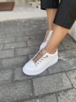 Μπρονζέ Sneakers με Κορδόνια Στρας - Image 2