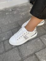 ΛΕΥΚΑ ΣΝΙΚΕΡΣ ΜΕ ΑΣΗΜΙ ΛΕΠΤΟΜΕΡΕΙΕΣ - Image 2