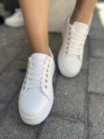 Sneakers ΑΣΠΡΟ ΜΕ ΧΡΥΣΗ ΛΕΠΤΟΜΕΡΕΙΑ