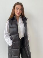 Αμάνικο πανωφόρι με κουκούλα