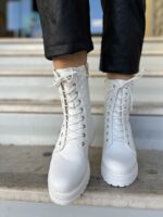 Αρβυλάκι Λευκό Καπιτονέ Με Χρυσή Λεπτομέρεια - Image 3