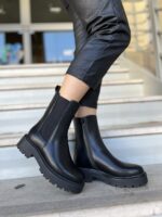 Μαύρα Ματ Μποτάκια με Λάστιχο - Image 3