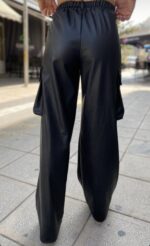 Δερμάτινο παντελόνι με τσέπες - Image 3