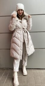 Μπουφάν με κουκούλα και ζώνη